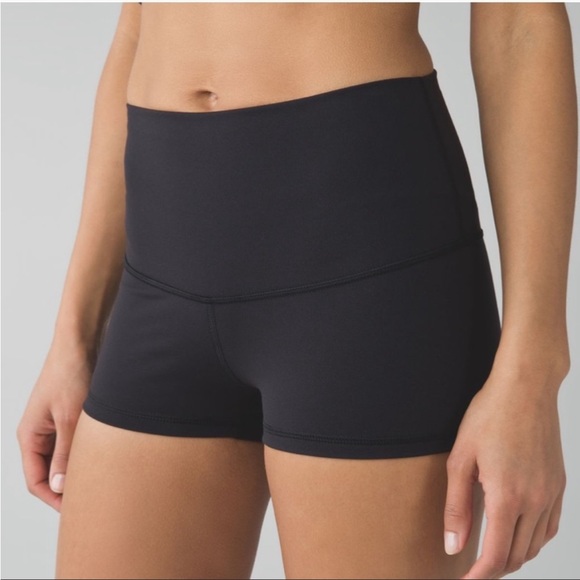 lululemon athletica Pants - Lululemon Boogie Short (Roll Down)